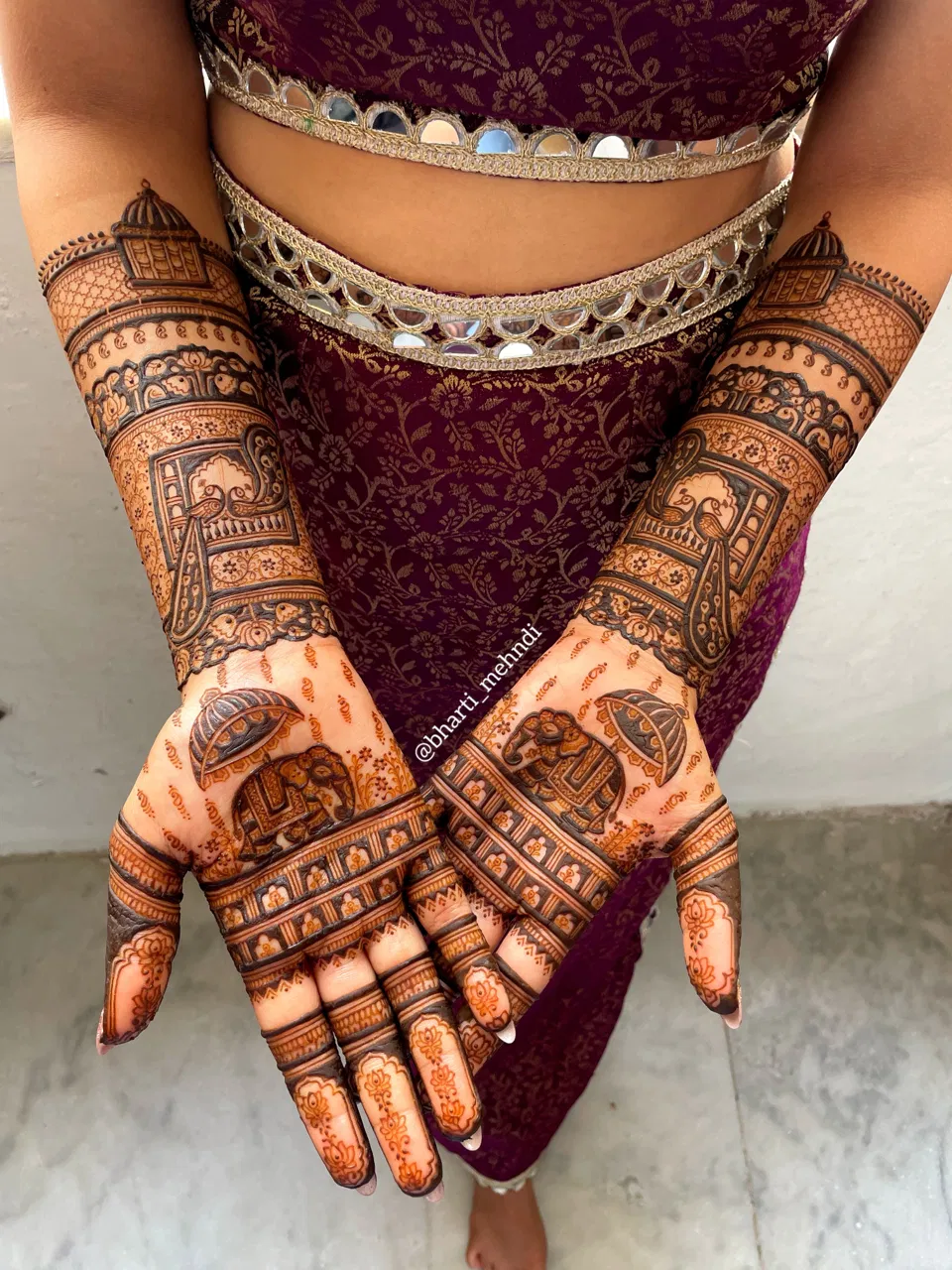 Bridal Back Hand Mehndi Design with Figures