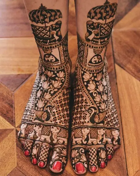 figure foot mehndi design
