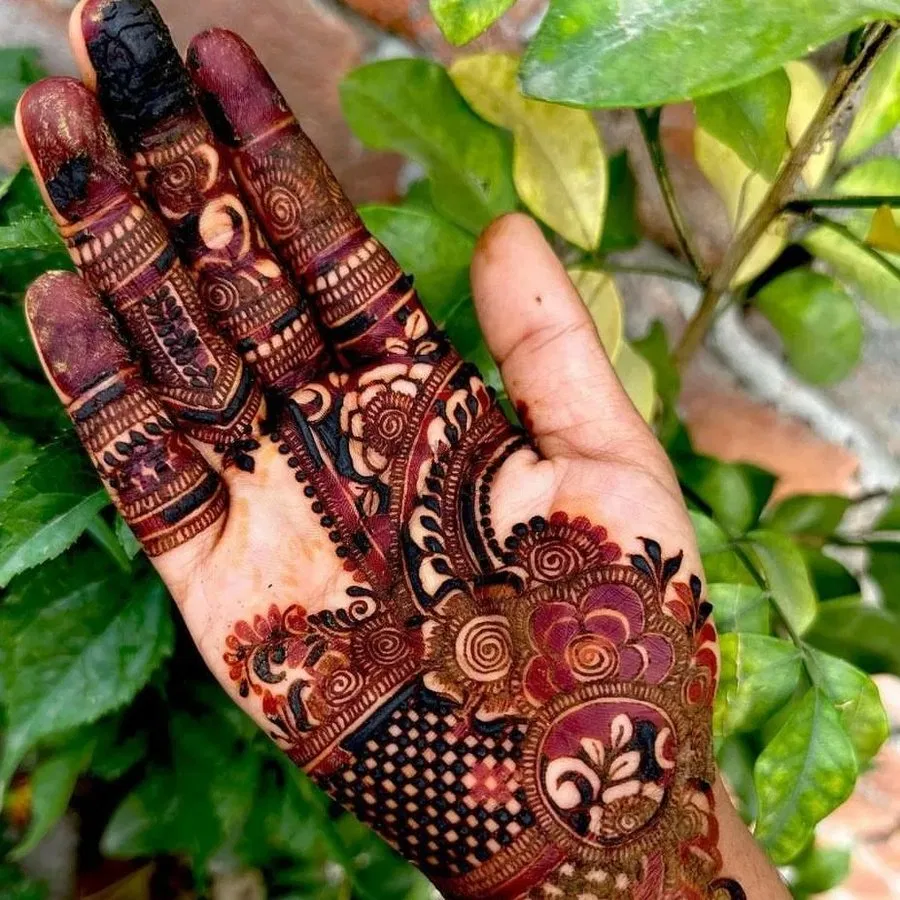 Mehndi Design (2)