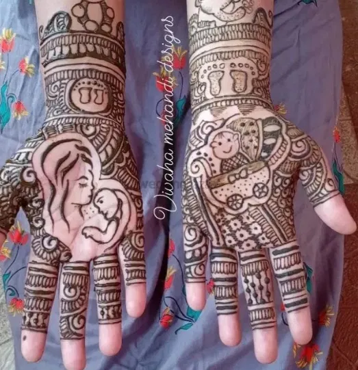 Mehndi Design with Figures