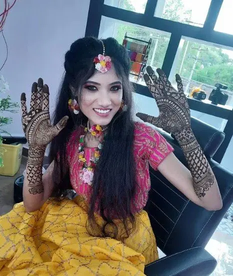 full hand mehndi design