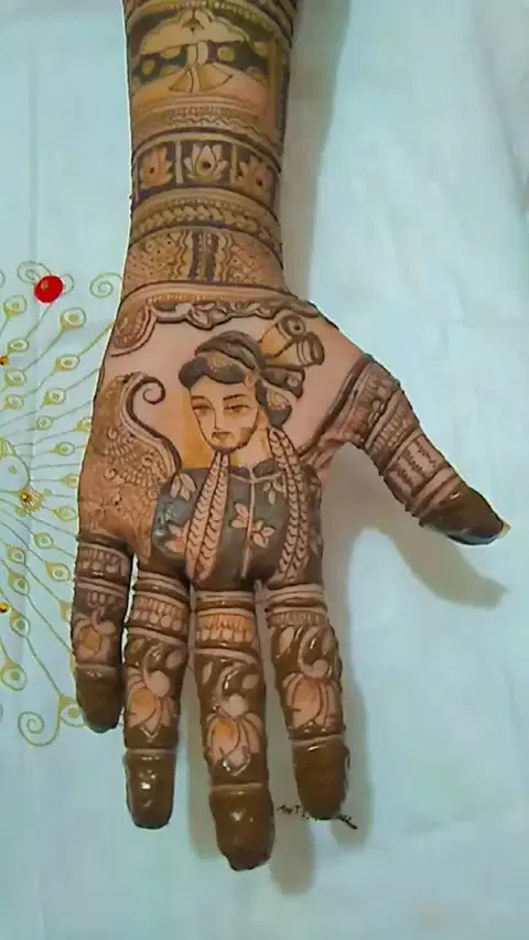 figure mehndi design