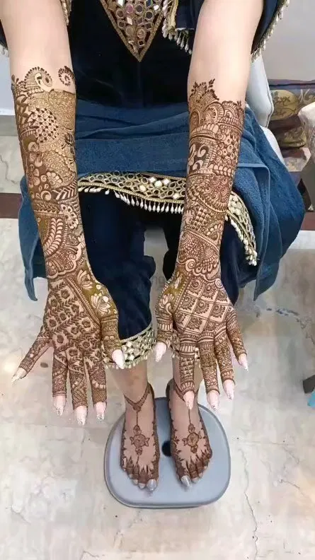 Full Hand Mehndi Design with Figures