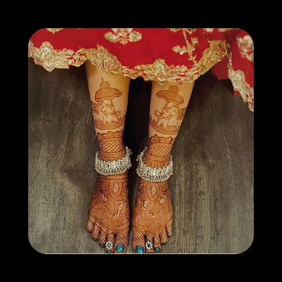 Foot Mehndi Design with Figures and Peacock