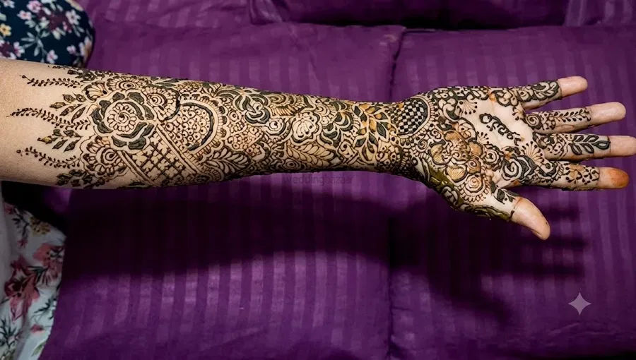 Full Hand Mehndi Design (2)