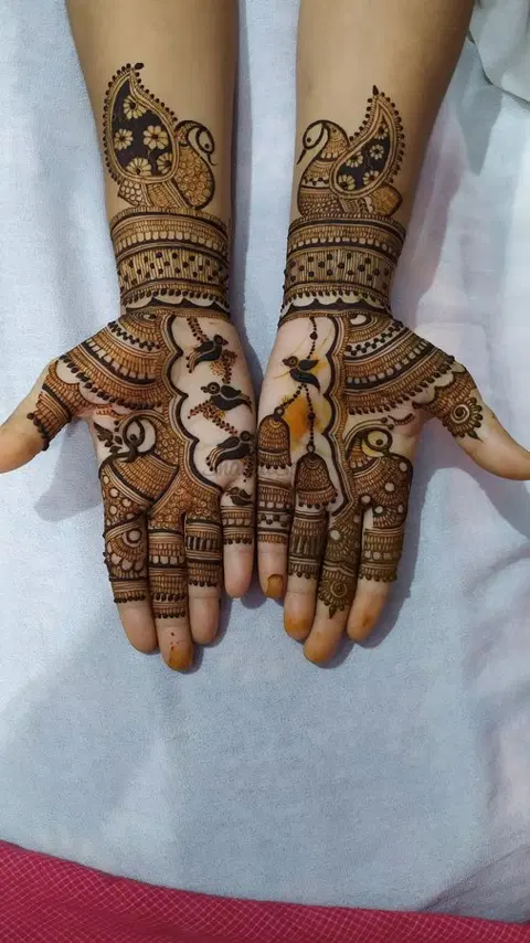 figure mehndi design