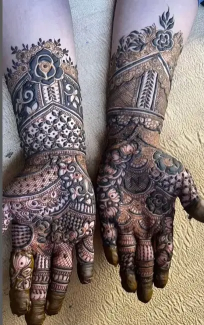 figure full hand mehndi design