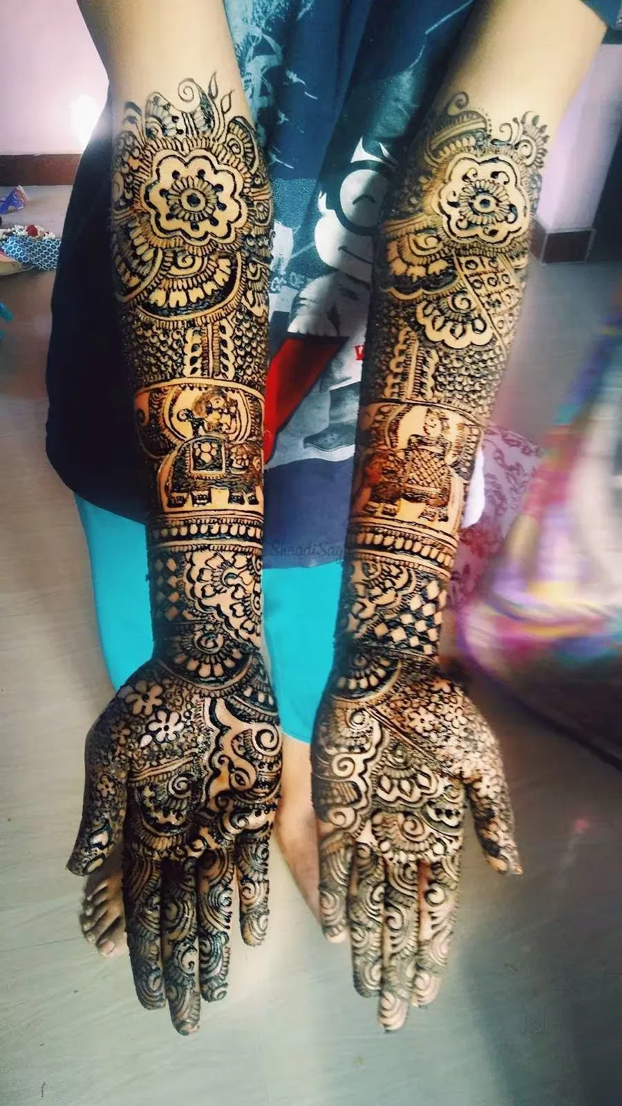 Full Hand Mehndi Design with Figures