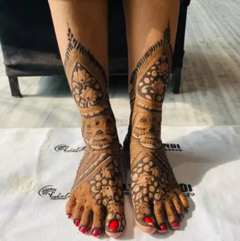 foot mehndi design