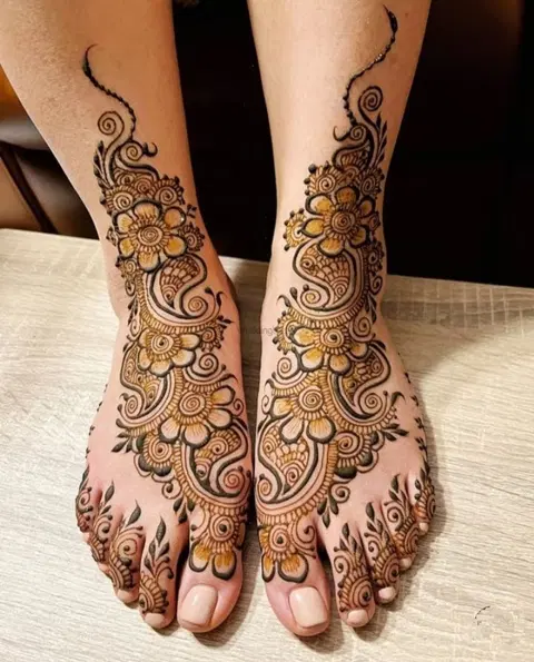 foot mehndi design