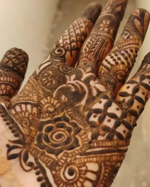 mehndi design