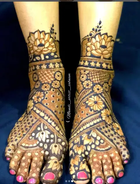 foot mehndi design