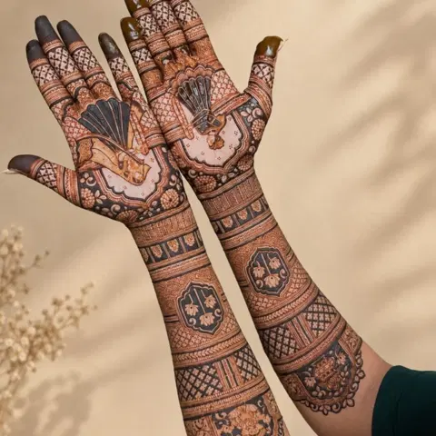 figure full hand mehndi design