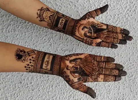 figure mehndi design