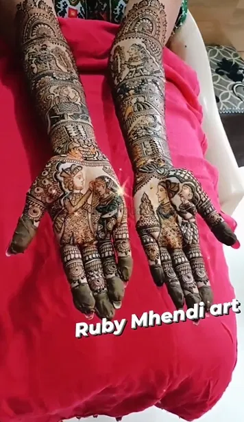 Full Hand Mehndi Design with Figures (4)