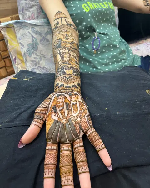 aesthetic bridal deity full hand mehndi design