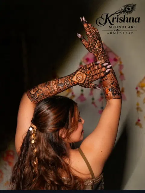 bridal deity foot mehndi design