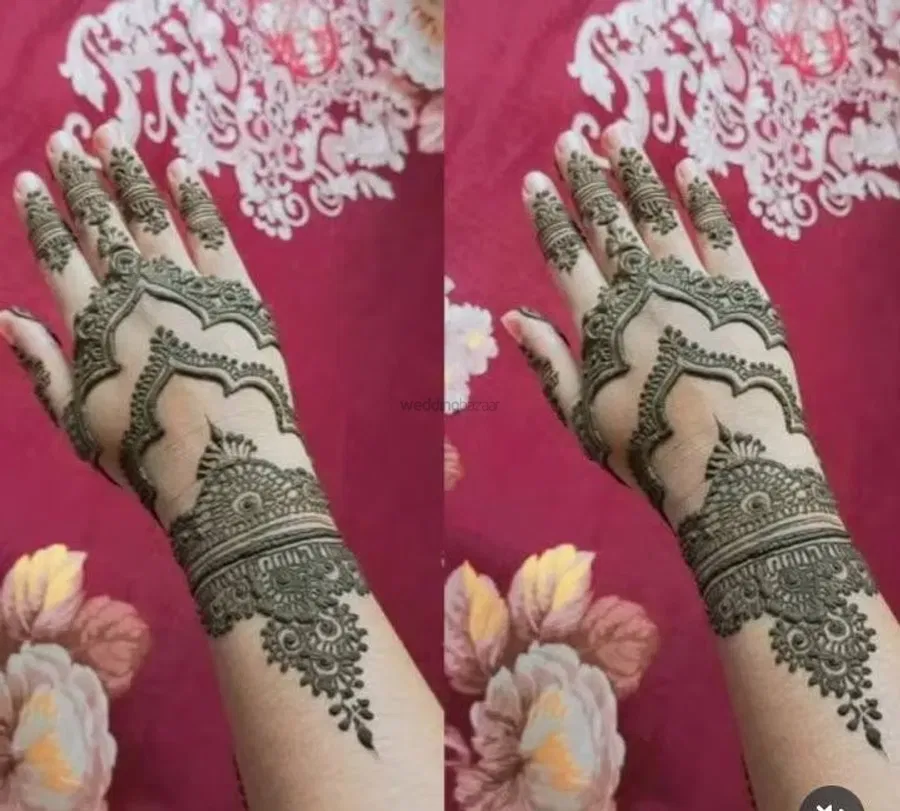 Mehndi Design with Hearts