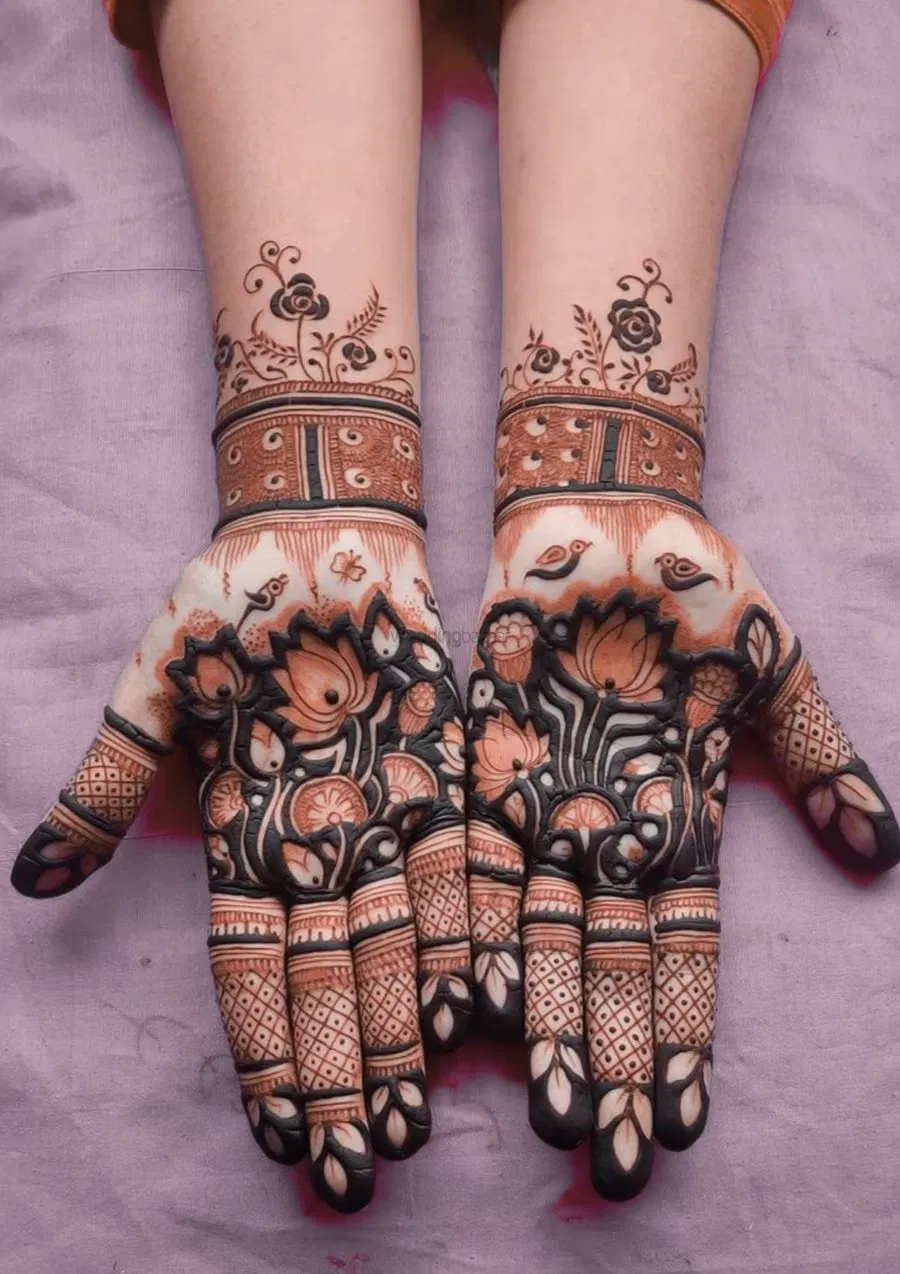 Mehndi Design with Lotus