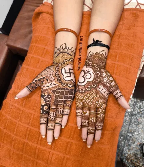 figure mehndi design