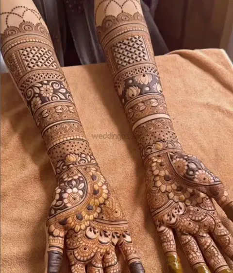 full hand mehndi design