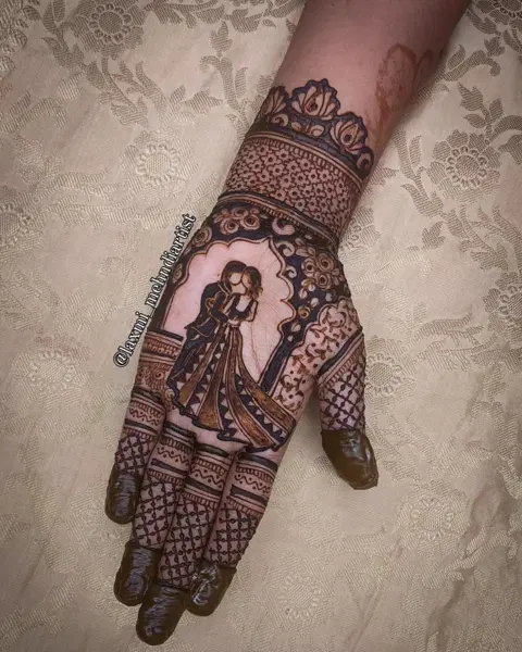 figure mehndi design