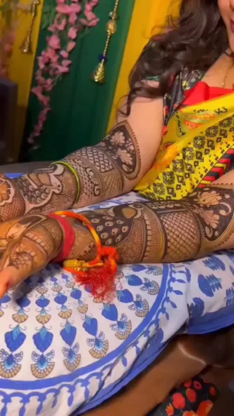 heart full hand mehndi design