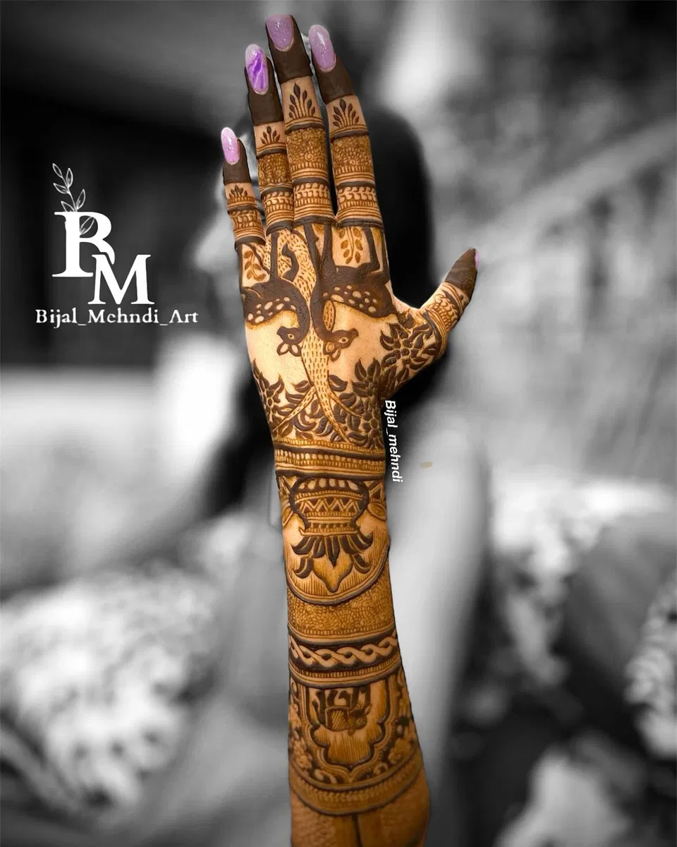 Aesthetic Bridal Full Hand Mehndi Design