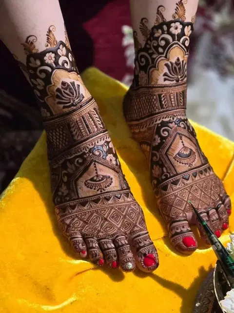 bridal jaal foot mehndi design