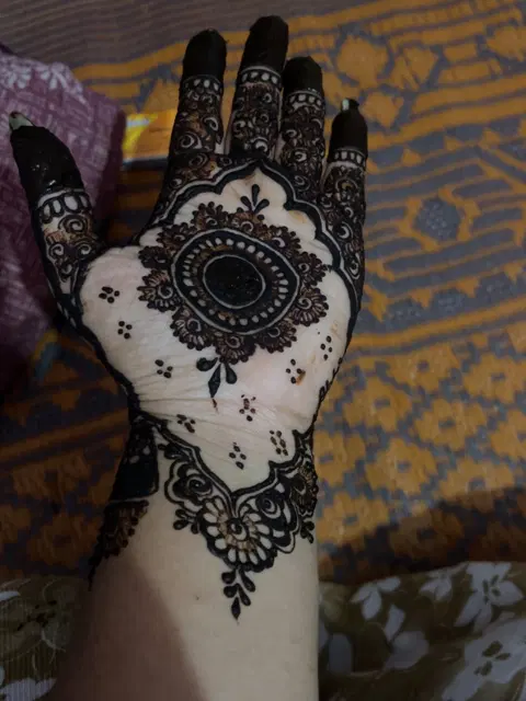 mehndi design