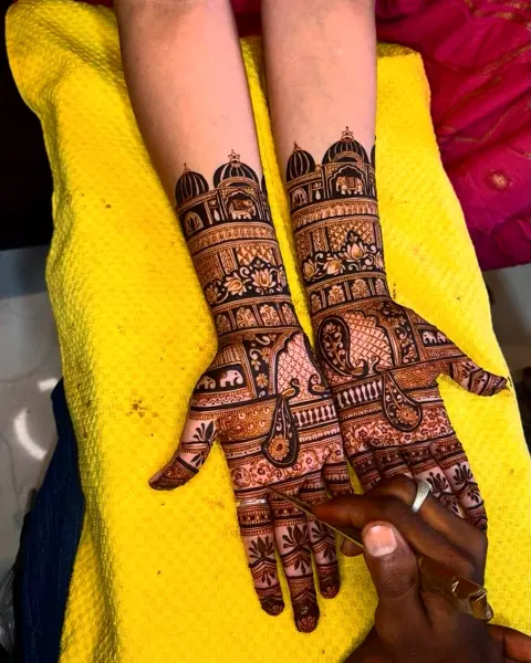 figure full hand mehndi design
