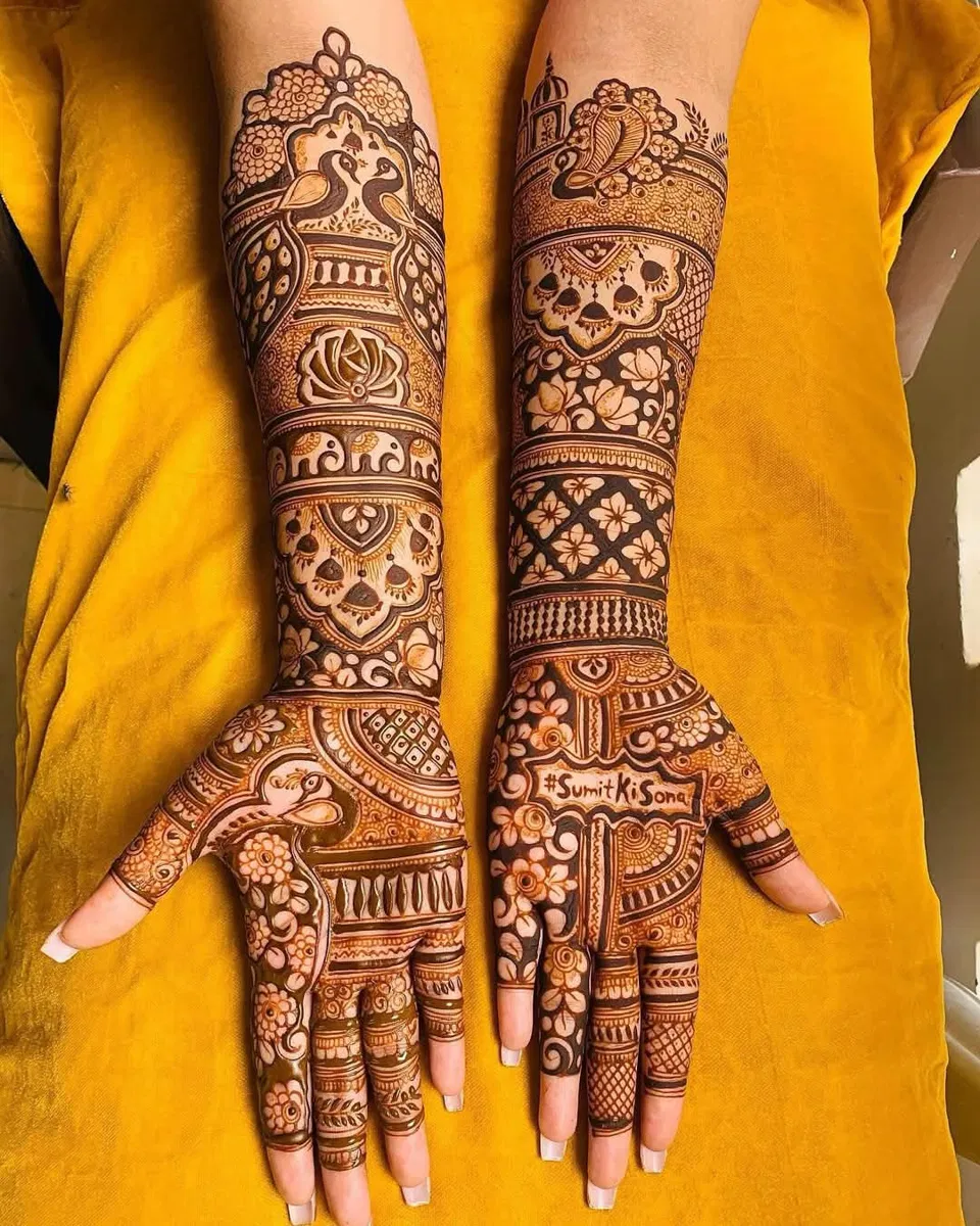 Bridal Front Hand Mehndi Design with Figures (4)