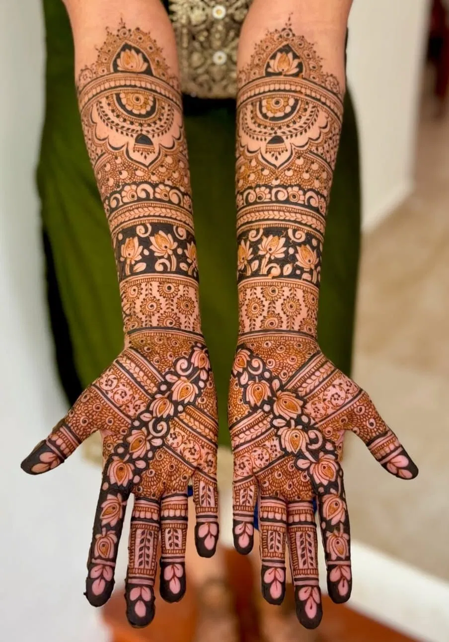 Bridal Front Hand Mehndi Design