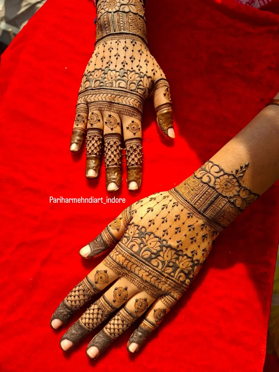 Mehndi Design with Hearts