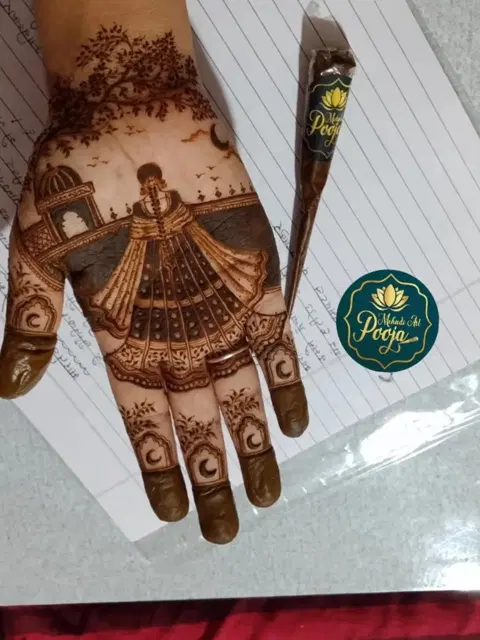 figure mehndi design