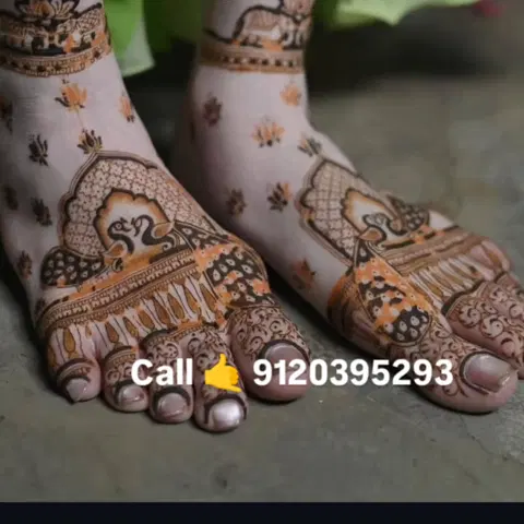 bridal figure foot mehndi design