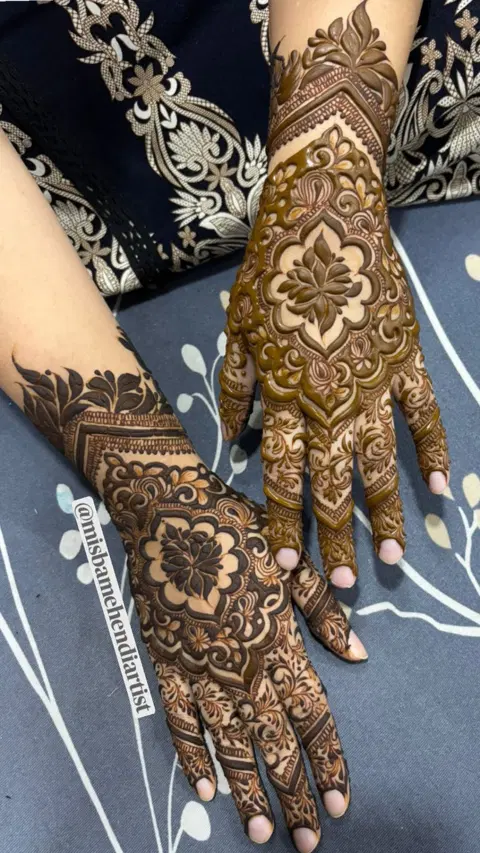 bridal dubai circle back hand mehndi design