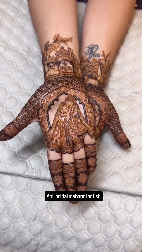 Mehndi Design with Figures
