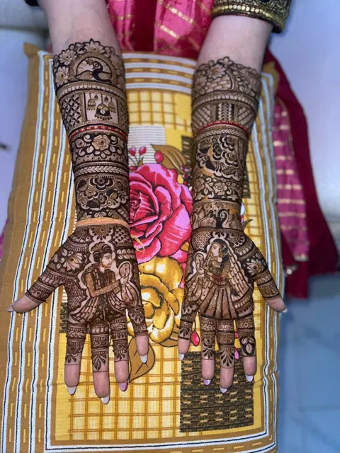 bridal stylish figure full hand mehndi design