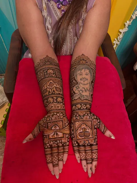 bridal figure full hand mehndi design