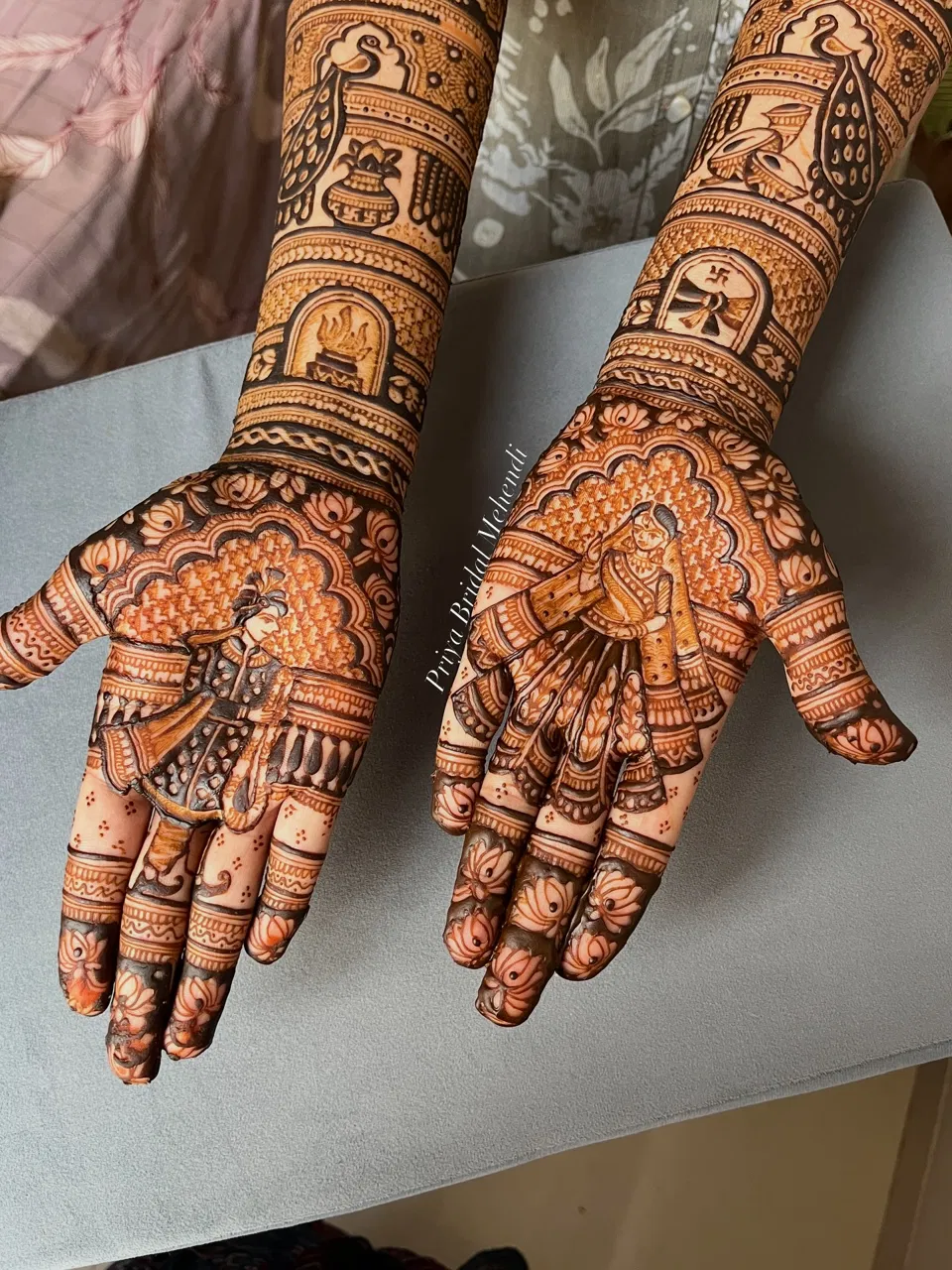 Full Hand Mehndi Design with Figures (2)