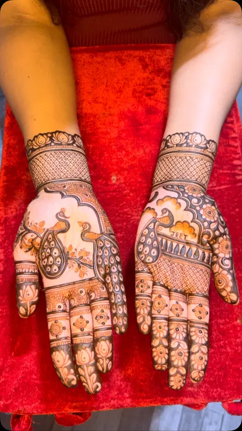 figure mehndi design