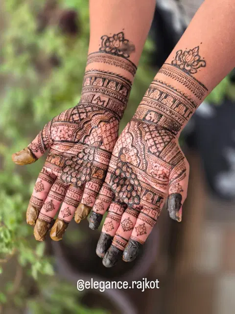 bridal lotus mehndi design