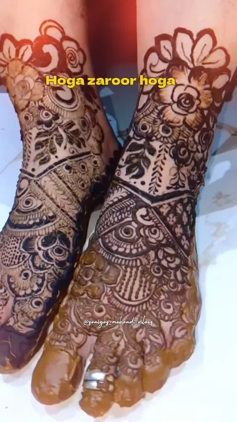bridal figure foot mehndi design