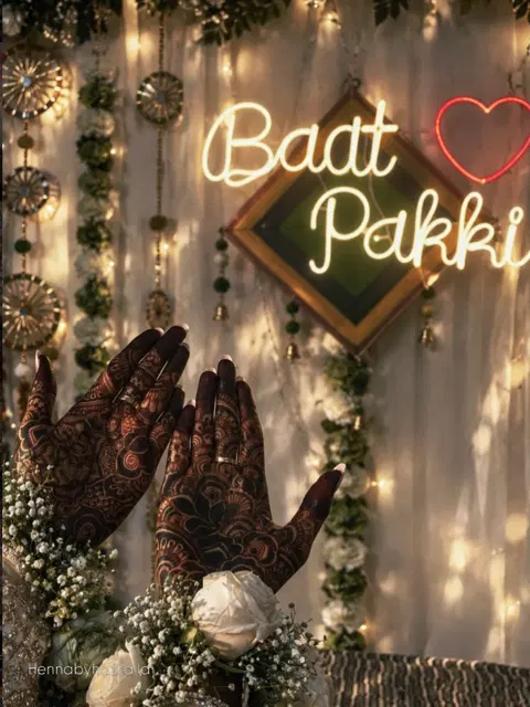 heart mehndi design