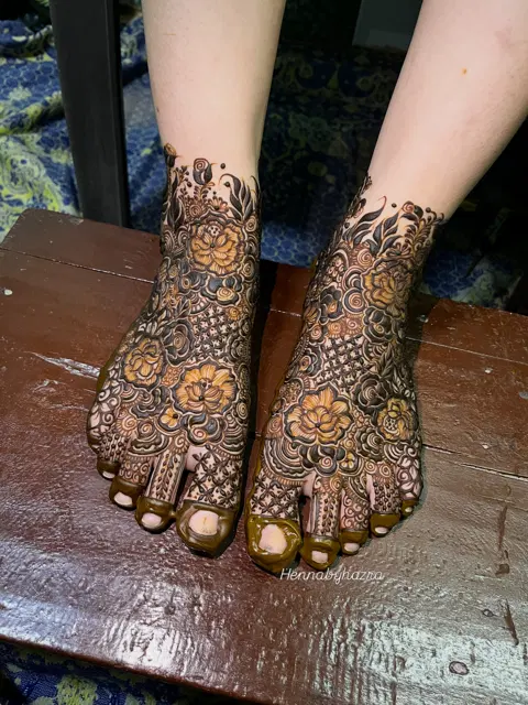 foot mehndi design