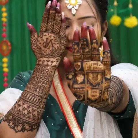 figure full hand mehndi design