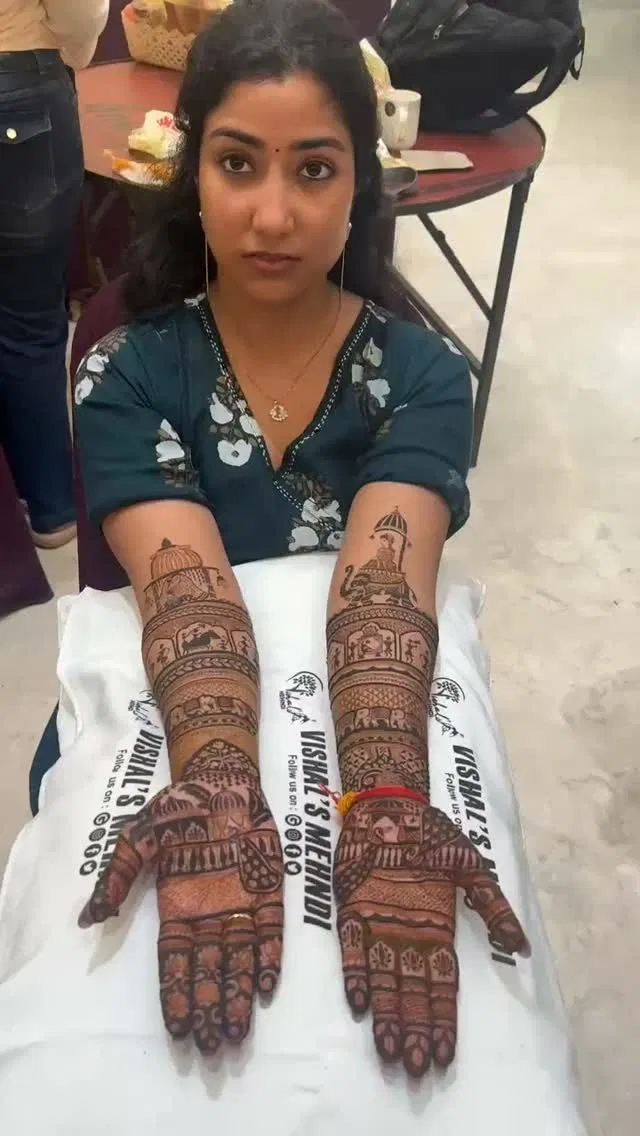 Bridal Mehndi Design with Figures