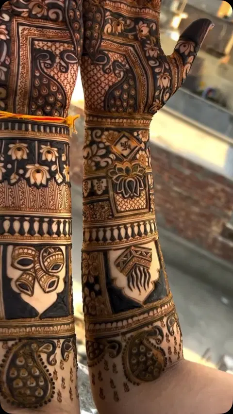 full hand mehndi design