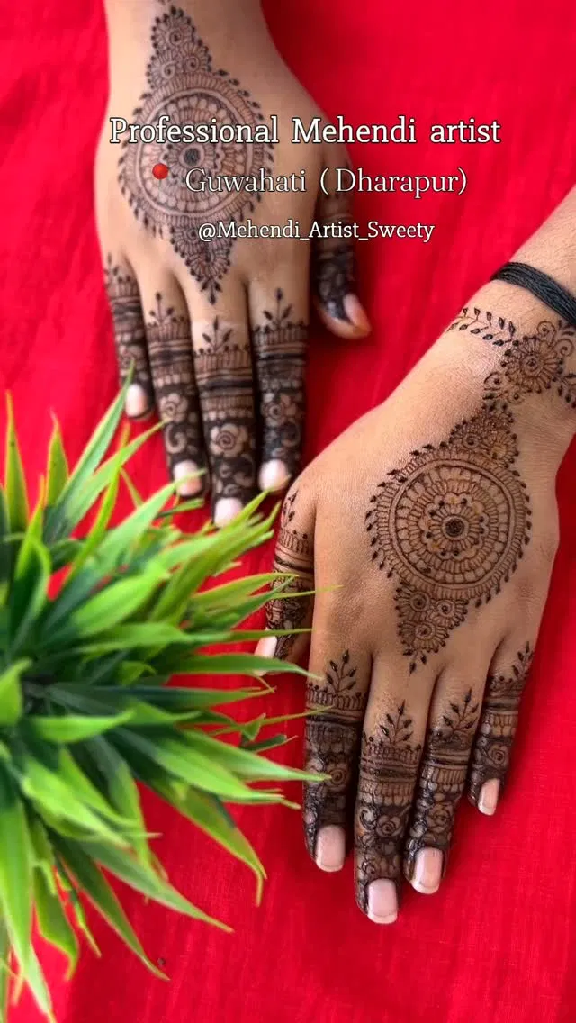 Simple Mehndi Design with Gol Tikki (4)